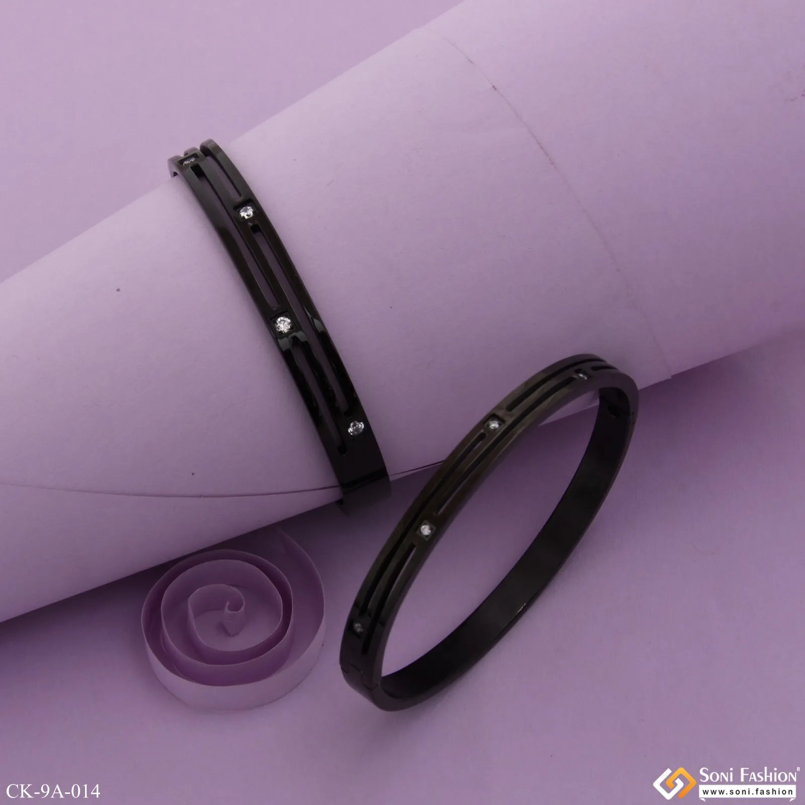 Designer Design Best Quality With Diamond Black Color Couple Kada - Style A014